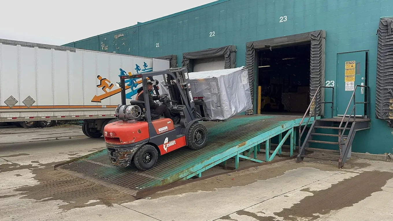 Warehouse and cross-docking facility